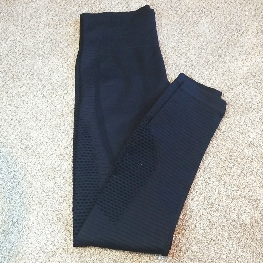Zyia Active Capri